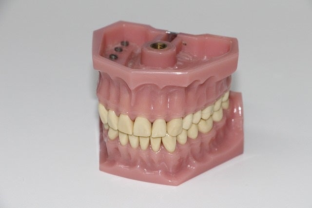 Confession #3: 10 Reasons Dental School Sucked