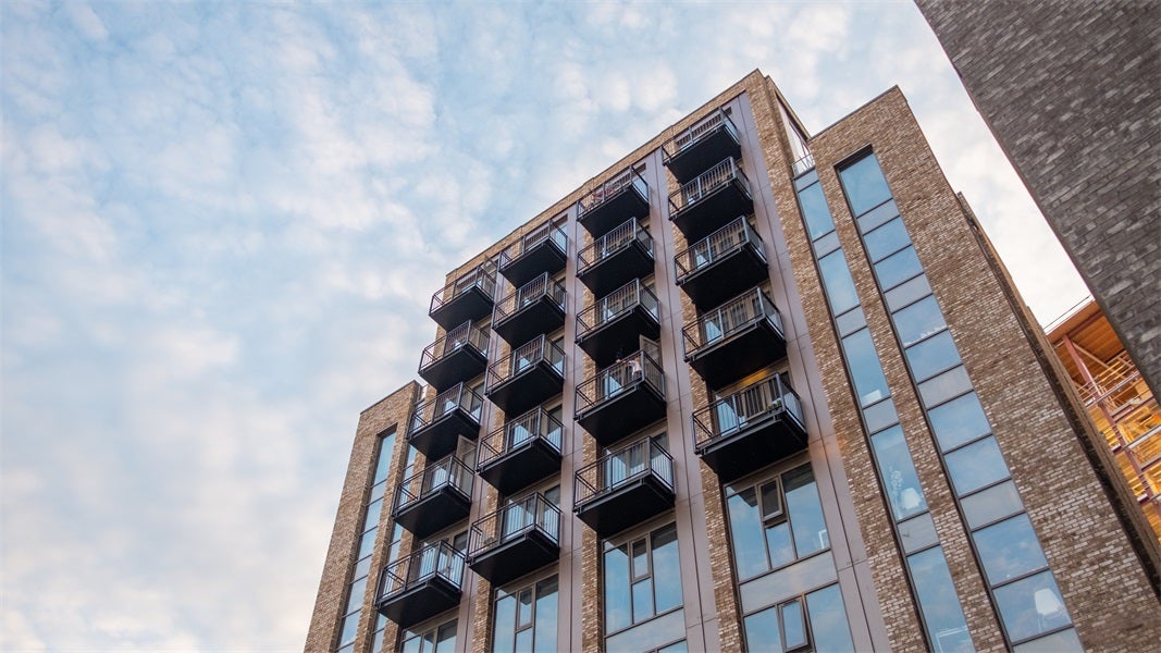 How Much Does It Cost To Build a Apartment Complex? (2025)