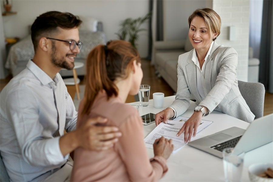 Dental CPA vs General CPA: Why Dentists Need the Right Financial Partner