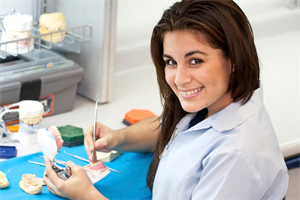 12 Ways To Train the Dental Assistant To Work More Like A Dentist