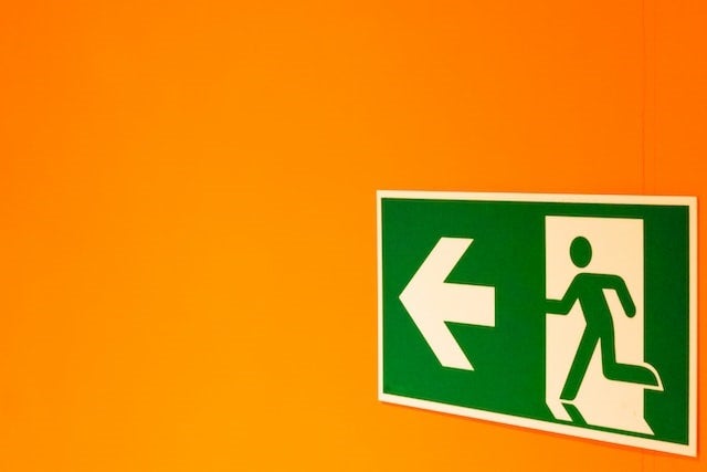 The dental emergency service: who is there when in an emergency