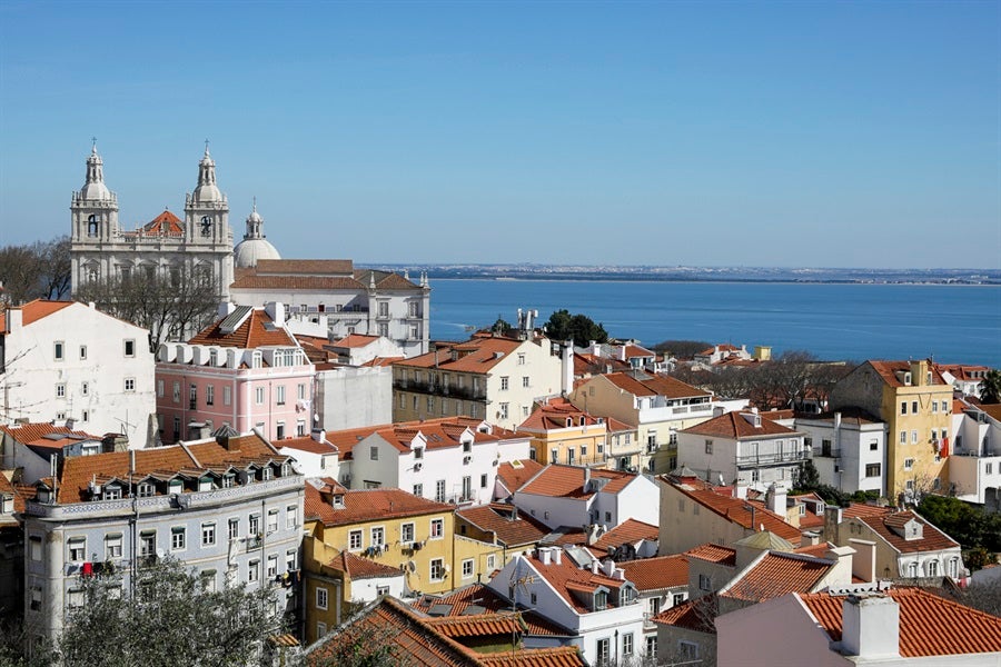 Smile More, Pay Less: Dental Tourism in Portugal on the Rise
