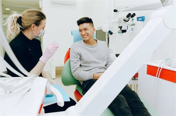 Talk Smarter: How AI Is Reshaping Dental Communication